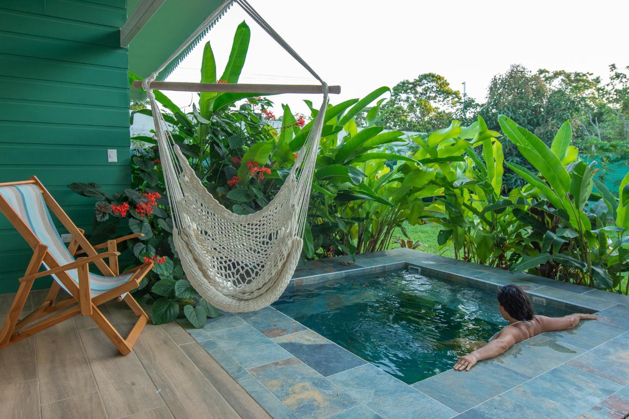 Namaitami Casa Hermosa Con Ac Y Piscina A Solo 650 Metros Del Parque Nacional Cahuita Extérieur photo