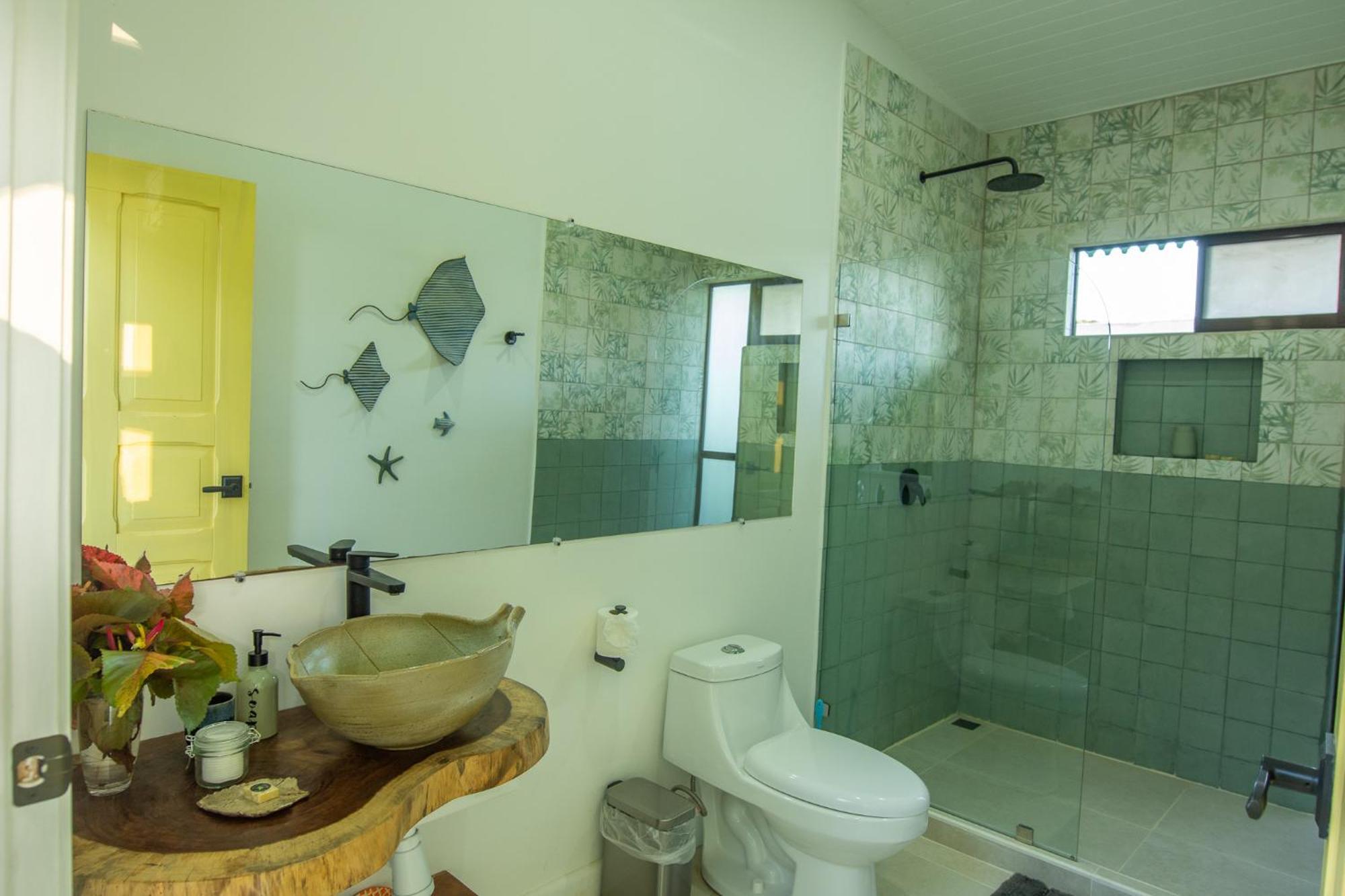 Namaitami Casa Hermosa Con Ac Y Piscina A Solo 650 Metros Del Parque Nacional Cahuita Extérieur photo